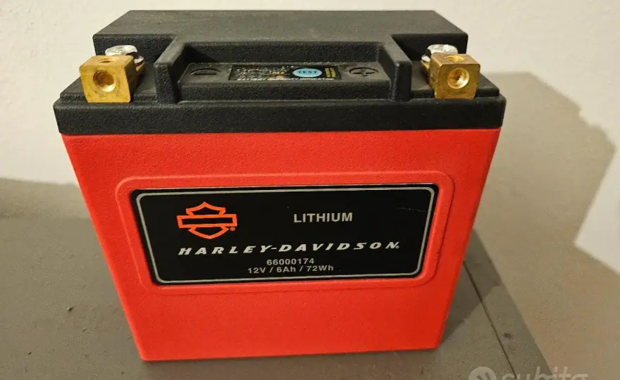 Batteria Harley 883 - Guida completa all'acquisto