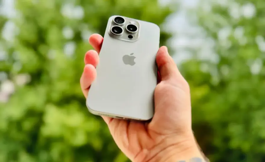 Aparat iPhone 15 Pro Max - czy 5x zoom i 48 MP robią różnicę?