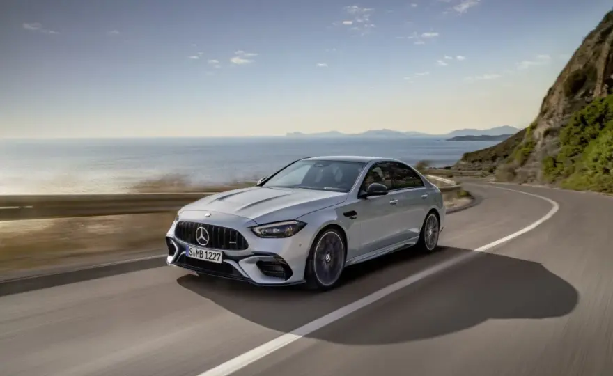 Mercedes C 63 AMG: W204, W205, W206 Którą generację wybrać?