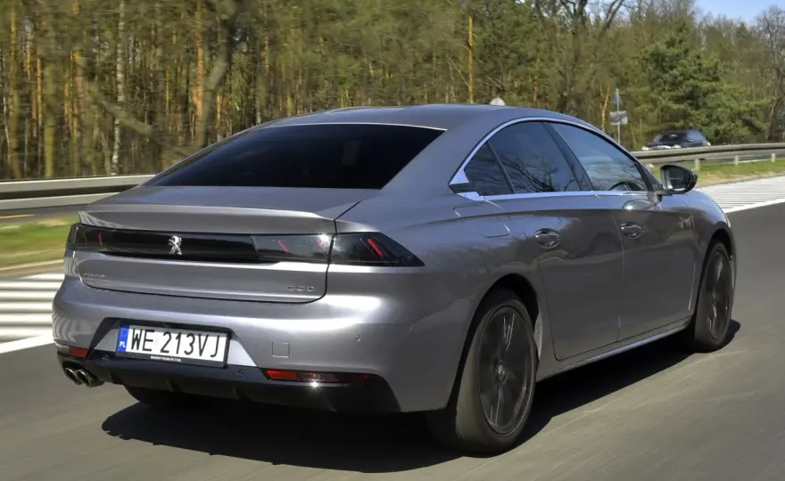 Peugeot 508 - Czy to auto dla Ciebie? Opinie, wady i zalety