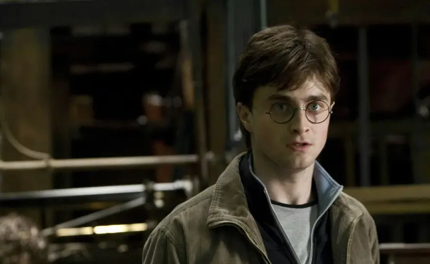 Ile lat ma Harry Potter w 2 części? Zaskakujący wiek bohatera