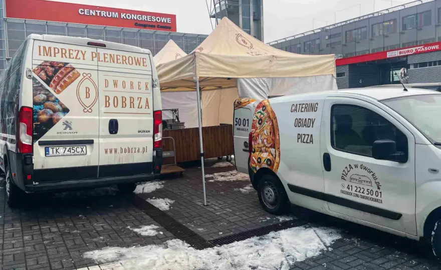 Menu Dworku Bobrza: Pyszne pizze i wyjątkowe dania dla każdego