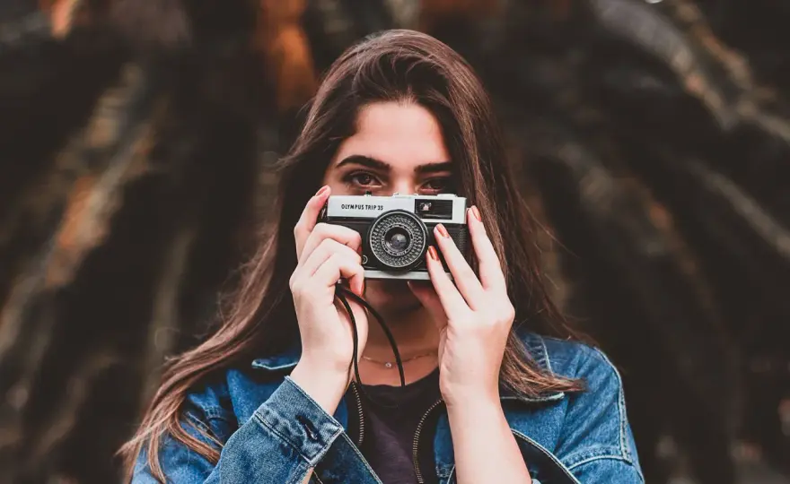 Wzór umowy z fotografem - Jak uniknąć błędów i zabezpieczyć prawa?