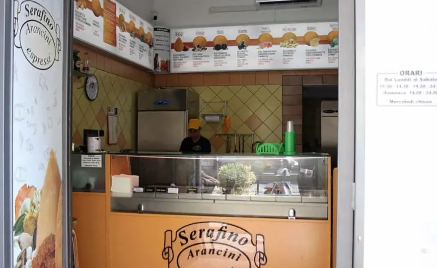  Gdzie zjeść w Katanii? Najlepsze restauracje i knajpki w sycylijskim mieście