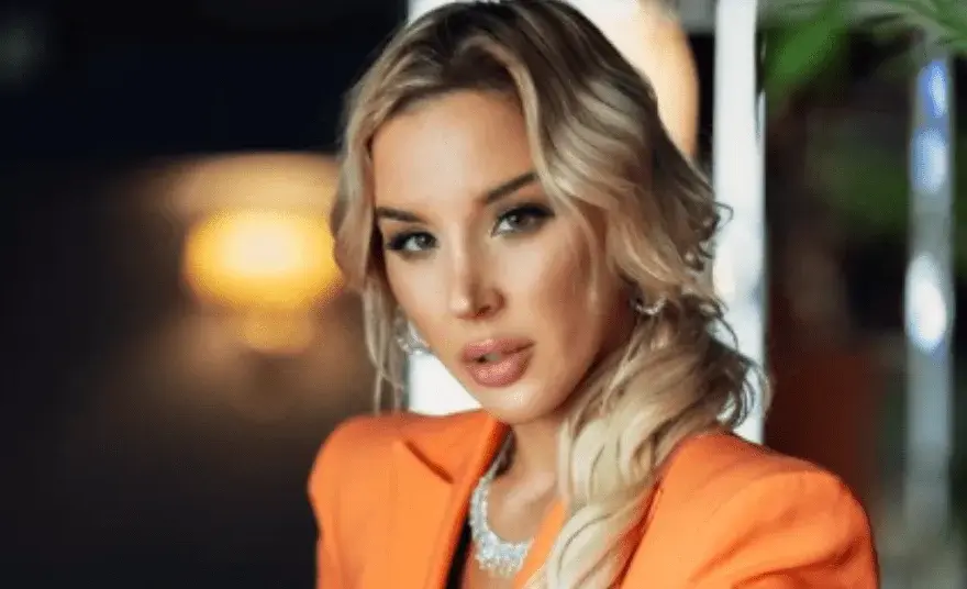 Ile lat ma Sexmasterka? Poznaj wiek kontrowersyjnej youtuberki