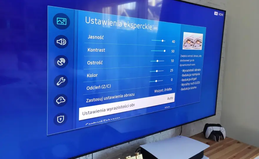 Obraz nie pasuje do ekranu TV? Ustaw go idealnie!