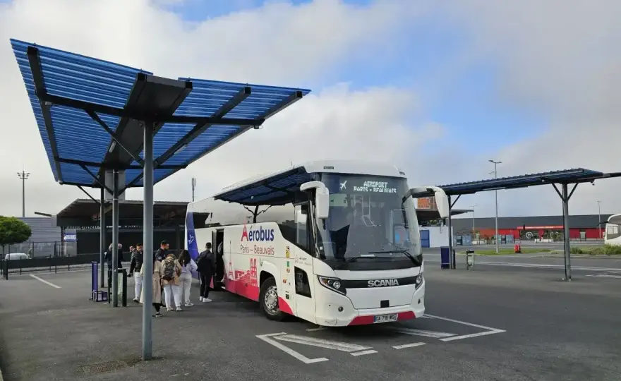 Lotnisko Beauvais - dojazd do Paryża. Czy to się opłaca?