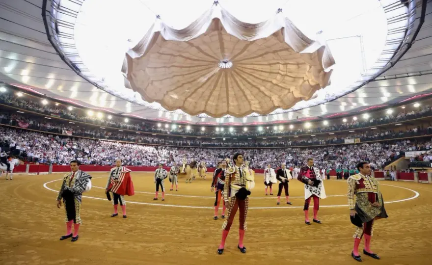 Plazas de toros cubiertas en España - ¿Por qué son clave?