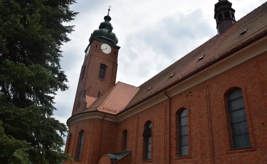 Wygoda Łączyńska - kościół św. Józefa i spacer po Kaszubach