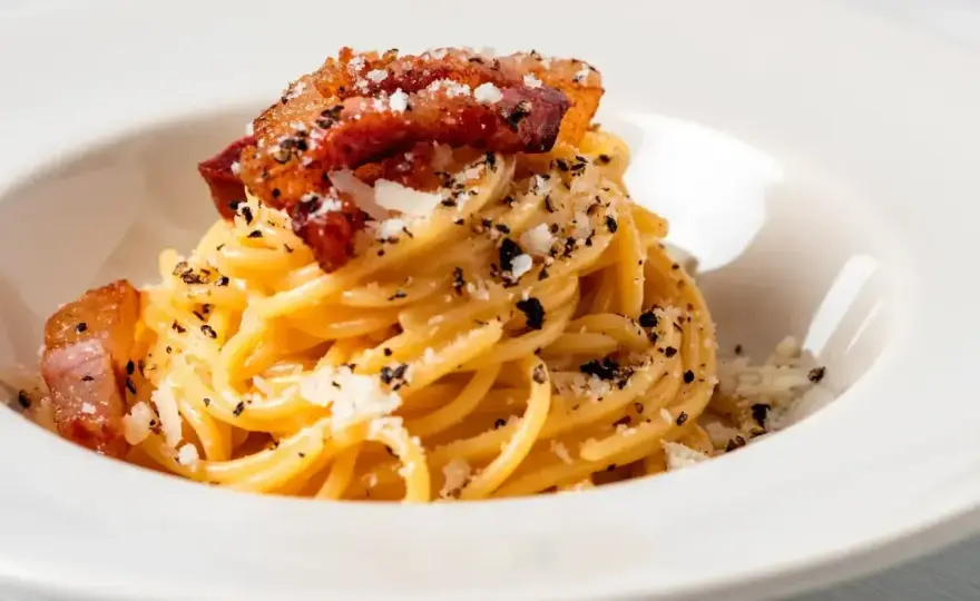 Pasta alla gricia - Jak zrobić idealny rzymski makaron?