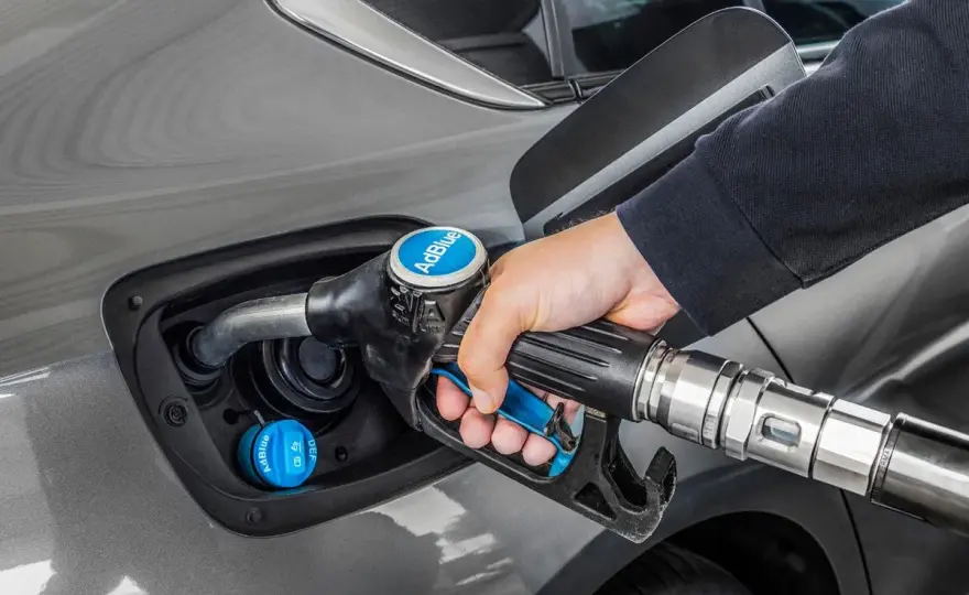 Autonomía AdBlue: ¿Cuántos km dura y cómo calcularla?