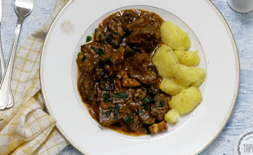 Wołowina po burgundzku: Sekrety idealnego Boeuf Bourguignon