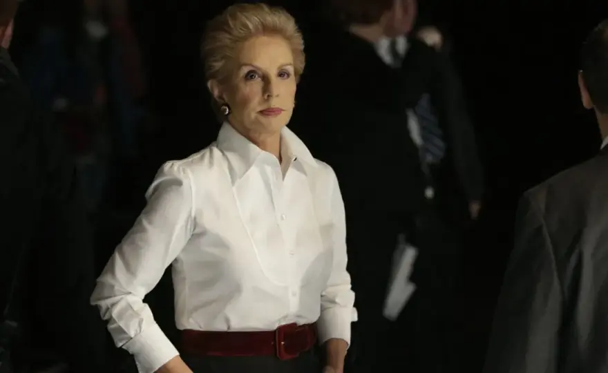 Carolina Herrera - Jak nosić luksus z charakterem?