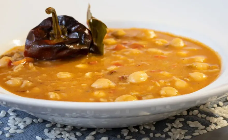 Garbanzos con arroz, una receta fácil para cualquier día