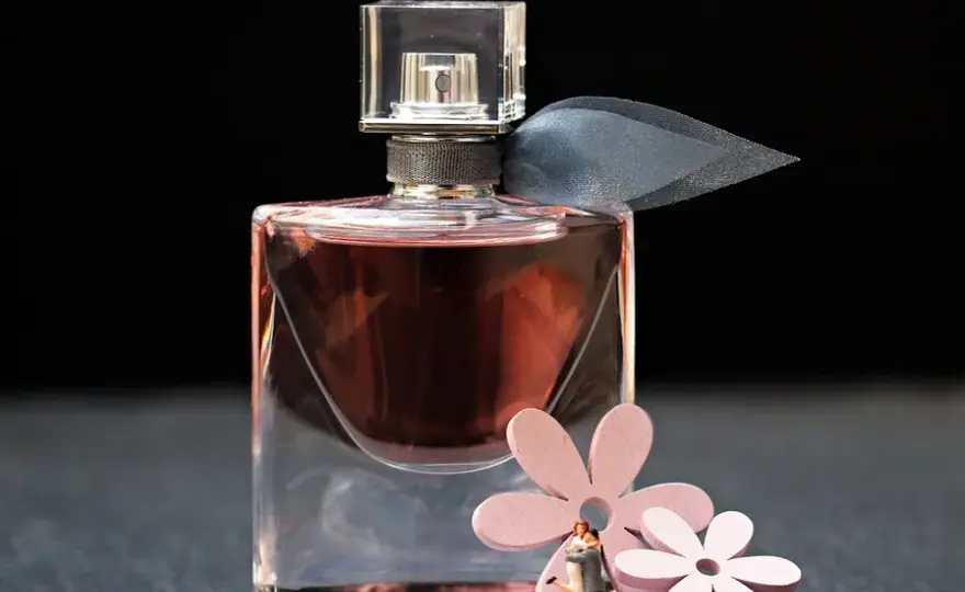 Perfumy dla kobiet na każdą okazję: znajdź swój wymarzony zapach