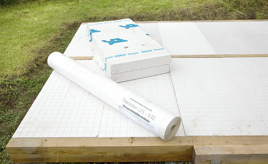 Gartenhaus bauen - Planung, Fundament und Aufbau im Griff