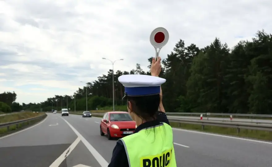Czy rutynowa kontrola policji jest legalna? Prawa kierowców i policji w Polsce