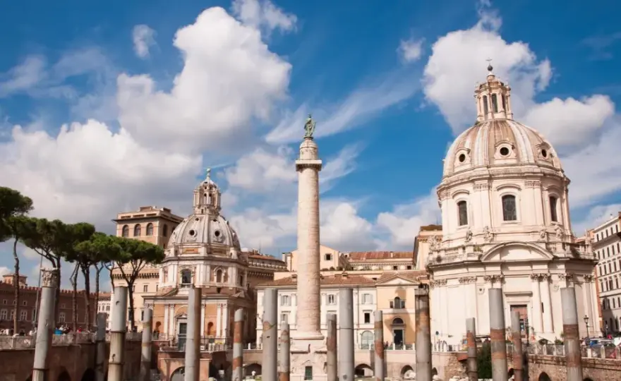 Colonna Traiana a Roma - guida per vederla e leggerla