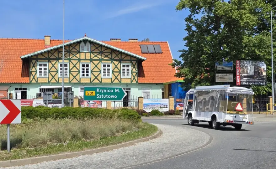 Dojazd do Krynicy Morskiej: Ile km i jak uniknąć korków?