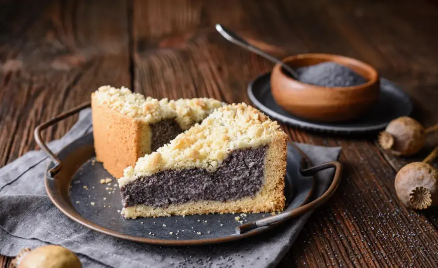 Mohnkuchen mit Pudding - So gelingt er perfekt & saftig