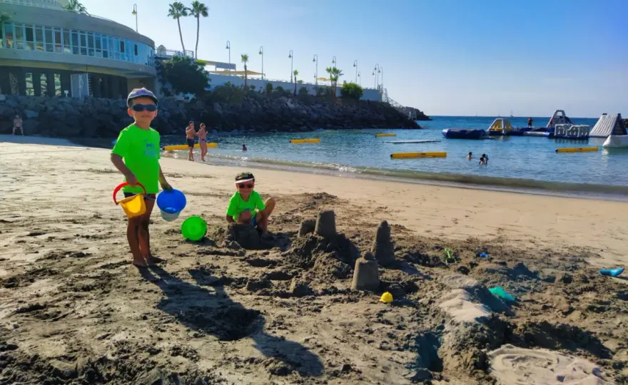 Teneryfa z dziećmi - Atrakcje, plaże i plan na udany wyjazd