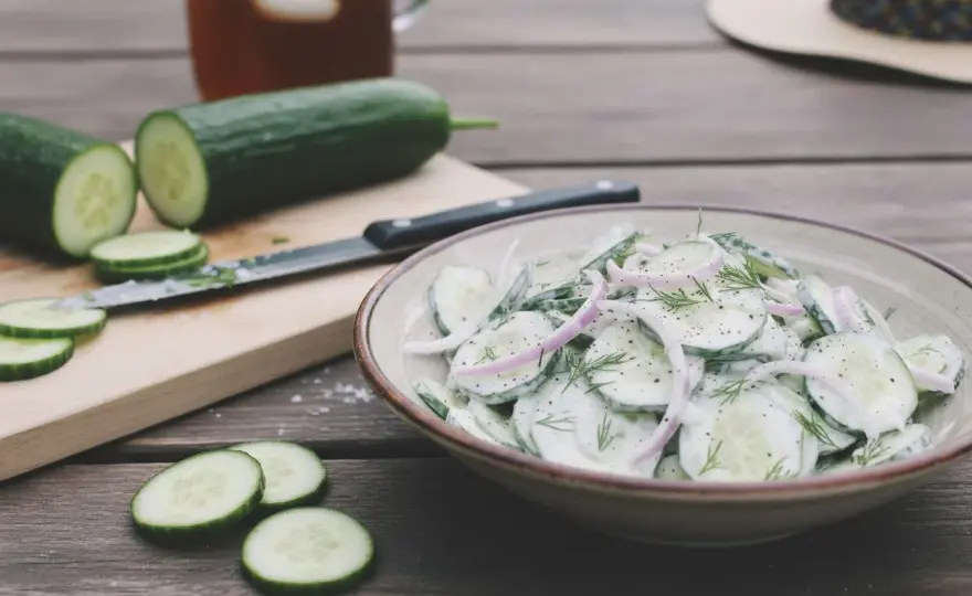 Salade de concombre parfaite - Le secret du croquant et de la saveur