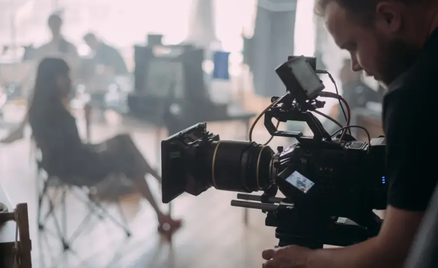 Współcześni polscy reżyserzy filmowi: ich wpływ na kino i kulturę