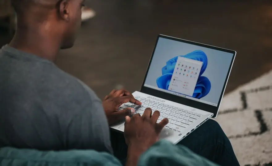 Jak zmienić nazwę konta w Windows 11 - Jak zrobić to bez błędów?