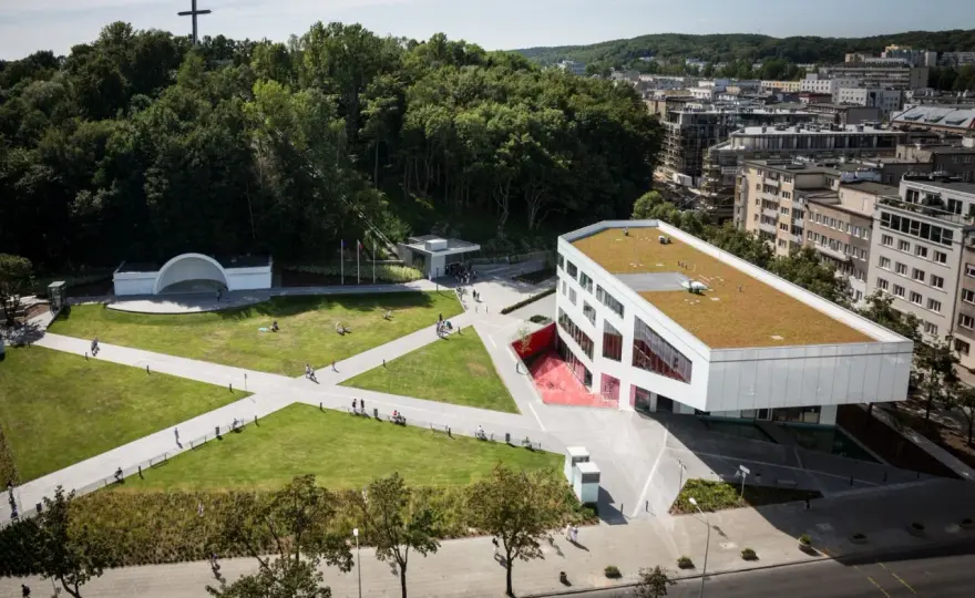 Gdyńskie Centrum Filmowe - bilety, dojazd i praktyczne wskazówki