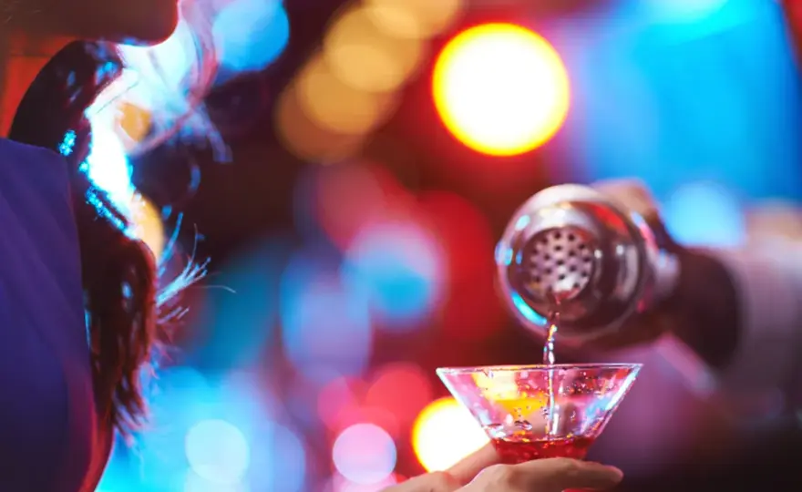 Martini Rosato drink - wyjątkowy smak i najlepsze przepisy na koktajle