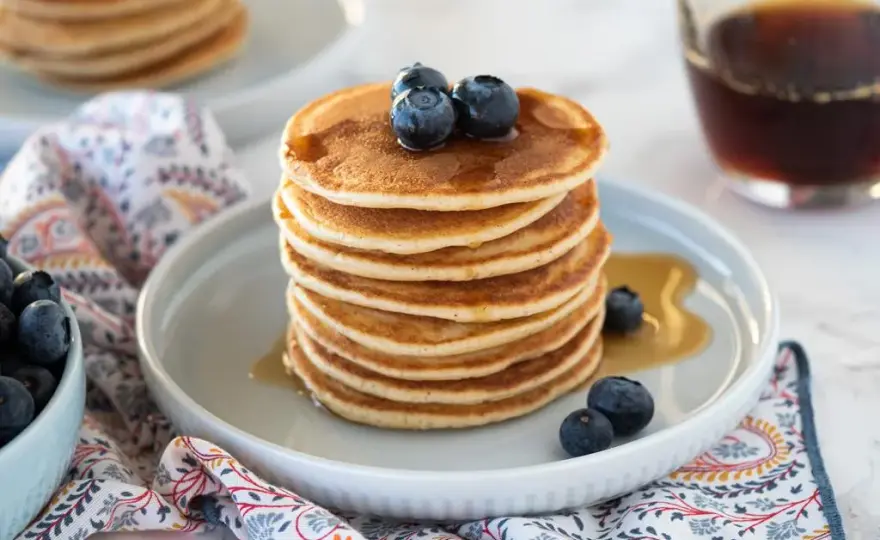 Przepis na zdrowe pancakes, które zachwycą smakiem i formą