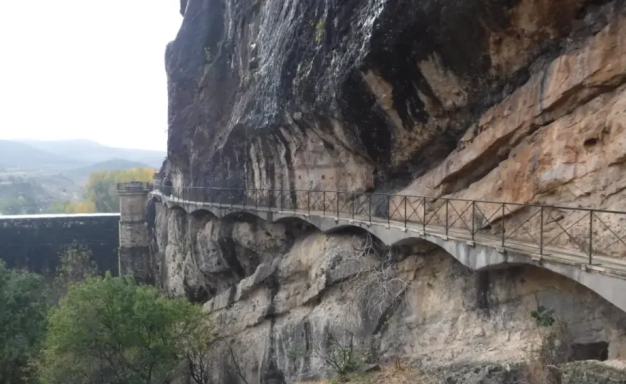 Pontón de la Oliva - La presa que cambió Madrid: visita y ruta
