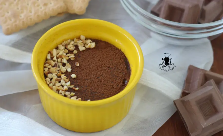 Budino al cioccolato, la ricetta cremosa senza grumi