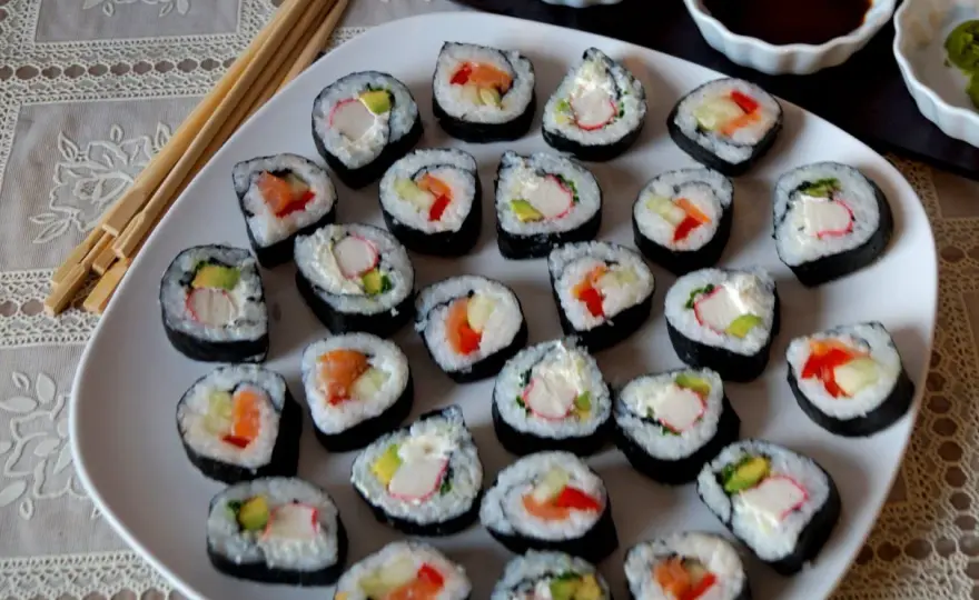 Futomaki - jak zrobić idealne grube sushi w domu?