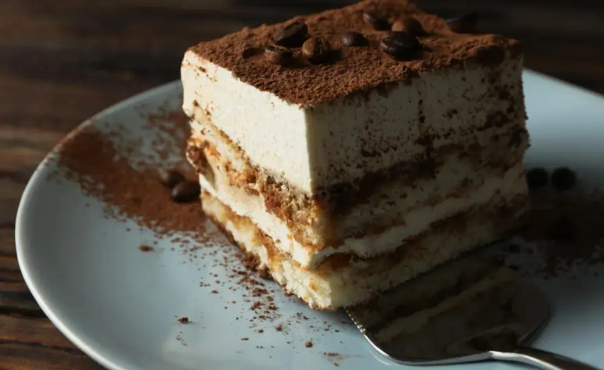 Tiramisu klasyczne - przepis na idealny włoski deser