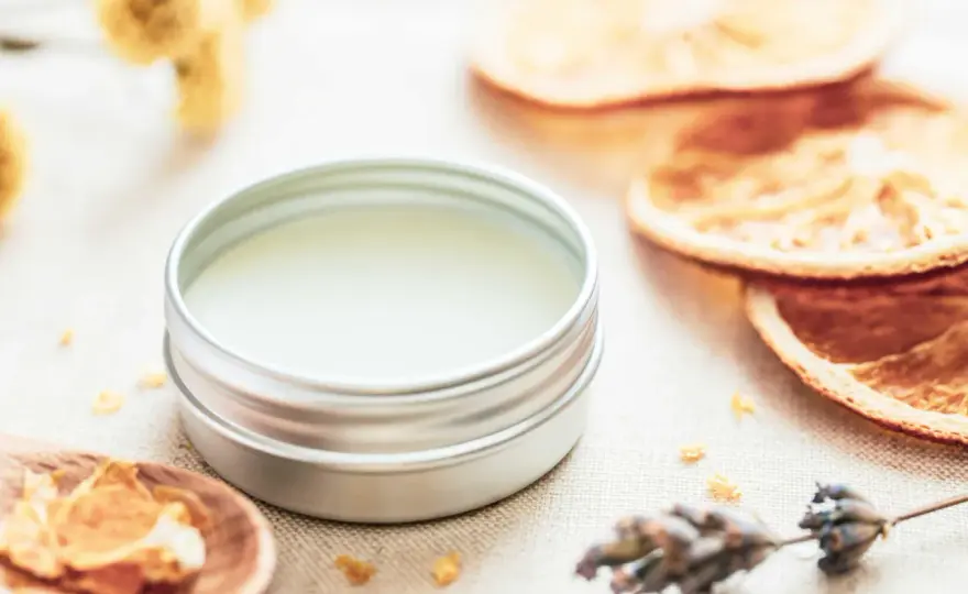 Lippenbalsam selber machen - Einfache Rezepte & Tipps
