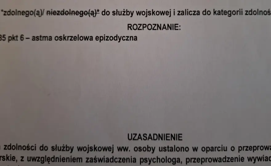 Kategoria E w wojsku - Co oznacza i czy blokuje pracę cywilną?