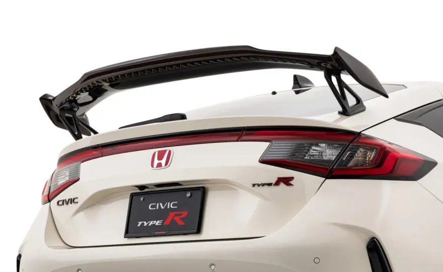 Jak spoiler honda civic może poprawić wygląd i osiągi twojego auta