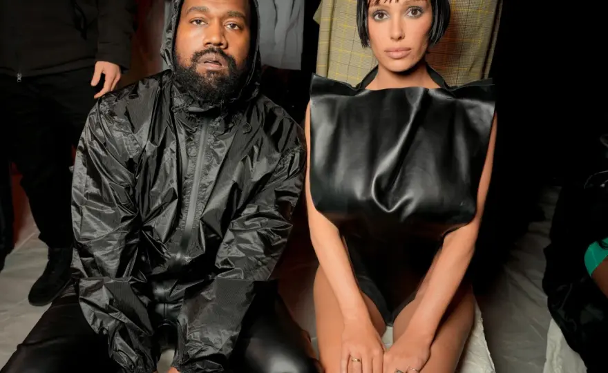 Z kim jest Kanye West? Zaskakujące szczegóły jego związku i kryzysu.
