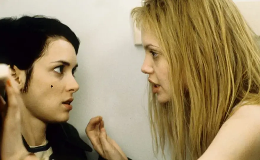 Film przerwana lekcja muzyki: dramat o szpitalu psychiatrycznym z Jolie