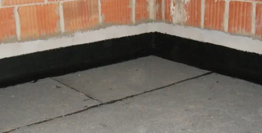 Jak prawidłowo gruntować beton pod papę termozgrzewalną