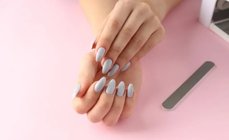 Jak zrobić manicure japoński w domu i cieszyć się zdrowymi paznokciami