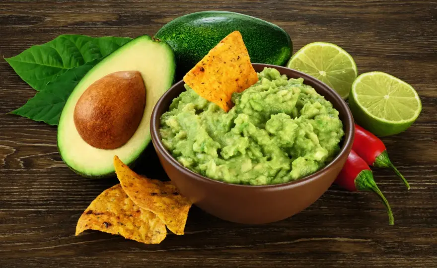 Guacamole czy zdrowe? Odkryj prawdę o jego właściwościach zdrowotnych