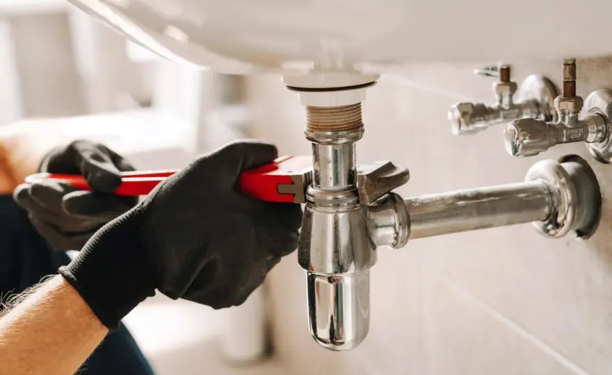 Nowoczesne technologie w instalacjach sanitarnych – na co warto postawić?