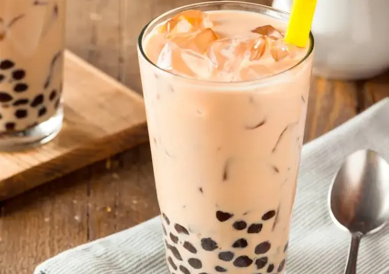 Domowa bąbelkowa herbata przepis: proste kroki do przygotowania bubble tea