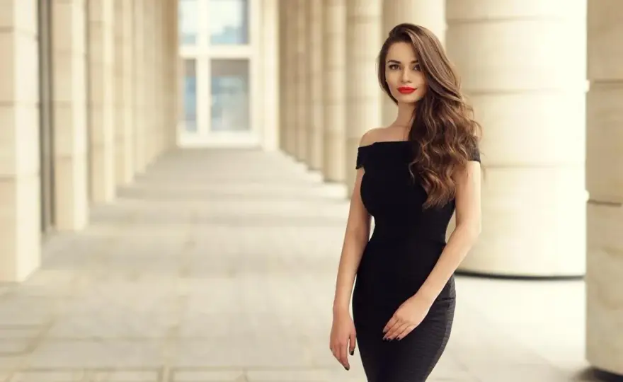 Jak mieć klasę i styl: 8 sekretów eleganckiej kobiety, które musisz poznać