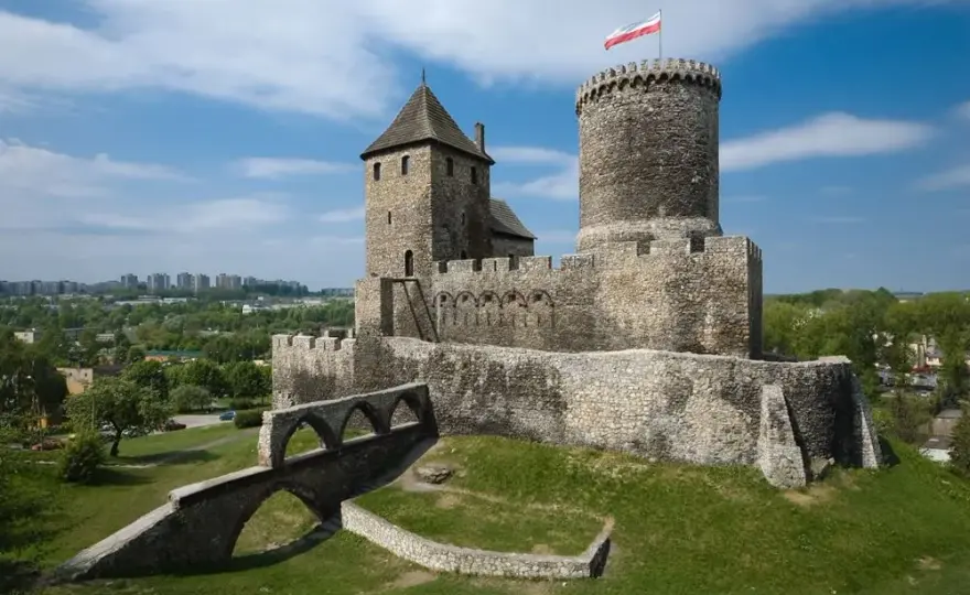 Zamek w Będzinie: historia, zwiedzanie, cennik i praktyczne informacje