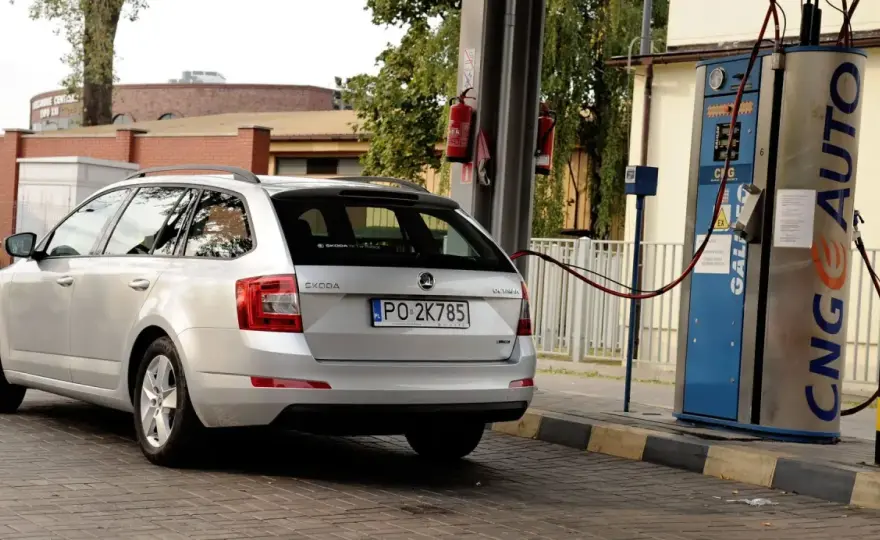 Ile kosztuje założenie instalacji cng? Sprawdź, co wpływa na ceny