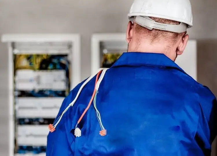Czy można podłączyć uziemienie do neutralnego? Zobacz niebezpieczeństwa