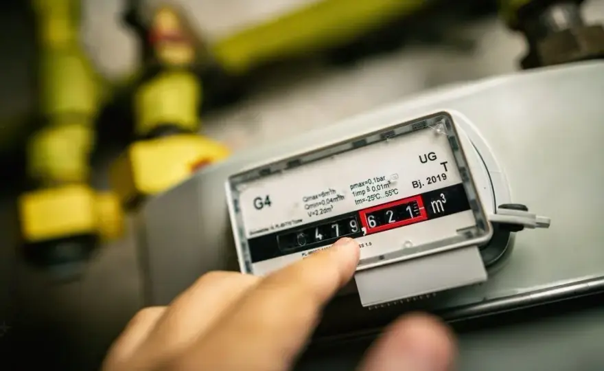 Trucar contador de gas: consecuencias legales y alternativas seguras